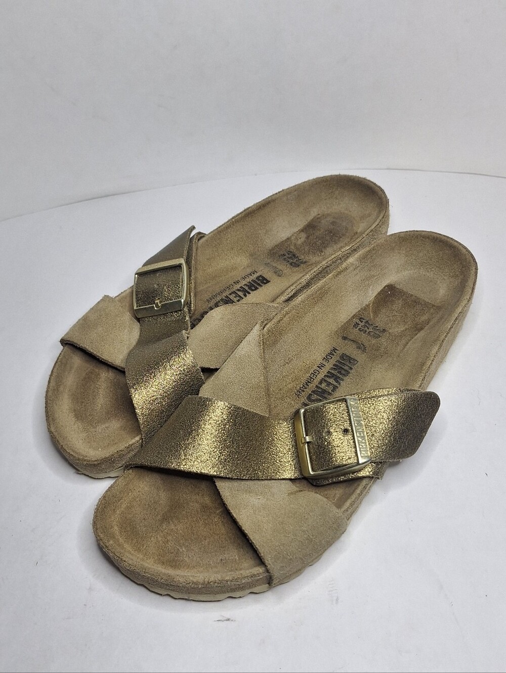 Birkenstock Siena Big Buckle Cross Womens Size 38 US 7 Gold Slip-On Slide Sandal